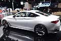 Infiniti Q60S AWD vista laterale al Detroit Auto Show 2016