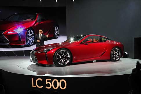 Naias 2016 - Lexus LC 500 Coup