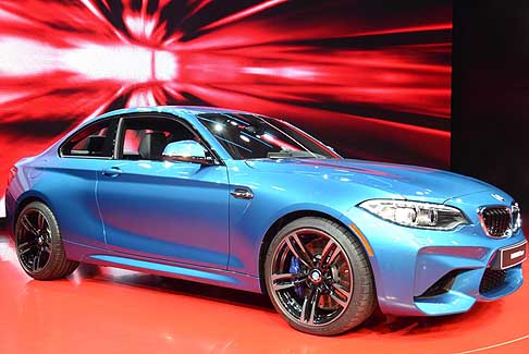 BMW M2 2016