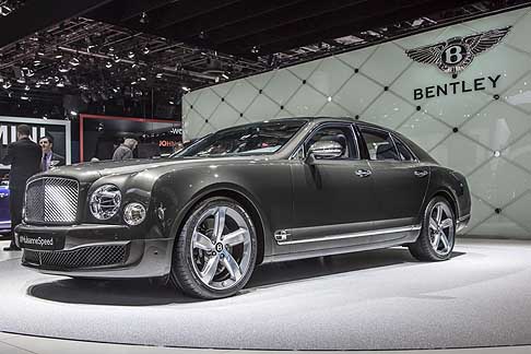 Detroit-Naias Bentley
