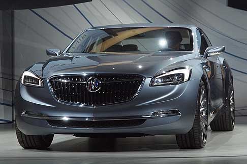 Detroit-Naias Buick