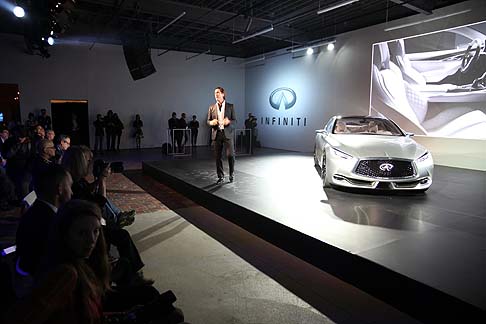 Infiniti - Lo stile si ispira direttamente ad un'altra concept interessante di Infiniti. Si tratta della Q80 Inspiration, presentata durante il Salone di Parigi 2014.