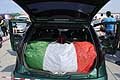 Fiat Punto cofano posteriore con subwoofer ricoperto dalla bandiera italiana, per il forte caldo... al Donne & Motori Show 2015