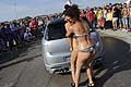 Danze sexy per il sexy car wash al Donne Motori Show 2015 presso lAutodromo del Levante di Binetto