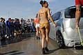 Spettacolo Hot del Sexy Car Wash al Donne & Motori Show 2015