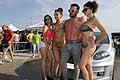 Sexy car wash e foto di rito al Donne Motori Show 2015 presso lAutodromo del Levante di Binetto