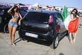 Donne & Motori Show 2012 con ragazze sexy con il tricolore allAutodromo di Binetto