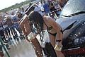 Lavaggio speciale al Donne & Motori Show 2012 con lesibizione pomeridiana del Sexy car wash