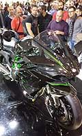 Moto Sportiva Kawasaki Ninja H2R allEicma 2014 Salone Internazionale del Motociclo di Milano