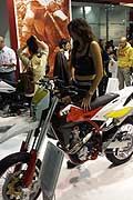 Motocross SWM Sm 450R allEicma 2014 di Milano Salone del Motociclo