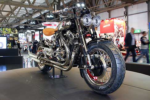 Matchless - Matchless Model X motore bicilindrico da 1916 cm cubi  prodotto dalla americana S&S