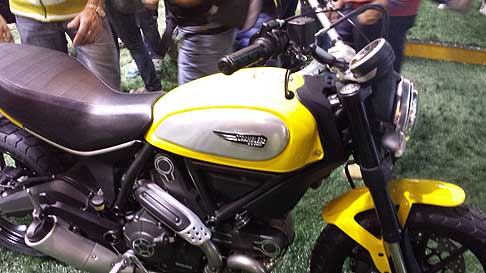 Ducati - Ducati Scrambler Classic ricalca i dettagli e lo stile anni 70