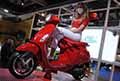 Piaggio Vesta elettrica di colore red presentata allEicma 2021 presso Milano Rho Fiera