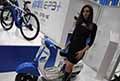 Sexy Hostess e moto Piaggio Vespa Polini motori allEicma 2021 di Milano il Salone Internazionale del Motociclo