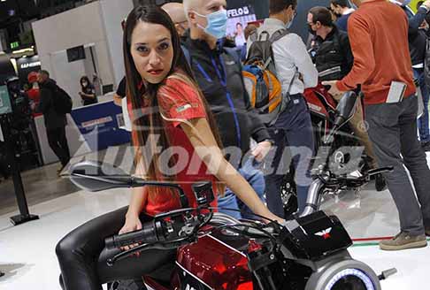 Eicma Ragazze