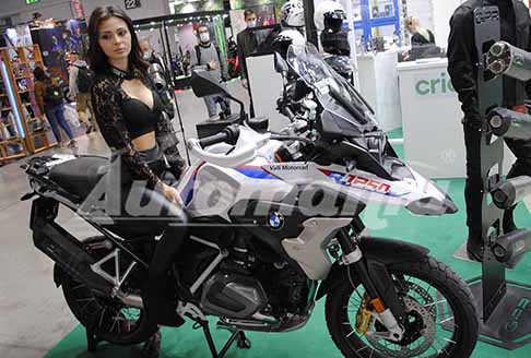 Eicma Ragazze