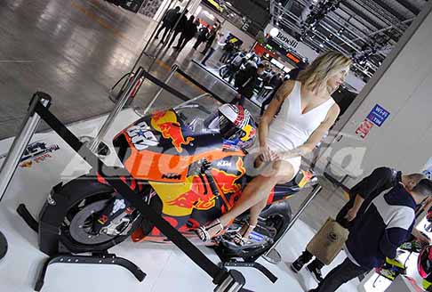 Eicma Ragazze