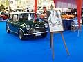 Auto storica Mini Minor e atmosfere vintage allExpolevante di Bari