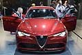 Alfa Romeo Giulia Quadrifoglio Verde le prestazioni sono eccellenti: velocit max di 307 km/h, accelerazione da 0 a 100 km/h in appena 3,9 s e una coppia massima di 600 Nm