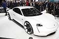 Porsche Mission E Concept anteriore al Motor Show di Francoforte 2015