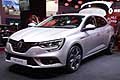 Auto Renault Megane frontale al Salone di Francoforte 2015