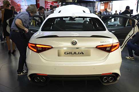 Alfa Romeo Giulia Quadrifoglio Verde 2016