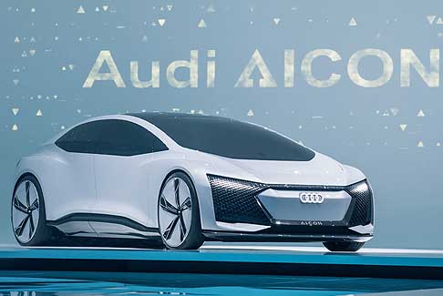 Audi - Audi AIcon è una visionaria concept di berlina a cinque porte progettata per la guida autonoma