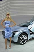 Hostess stand subaru al Francoforte Motor Show 2013