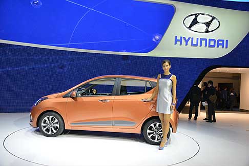 Hyundai - Sviluppata seguendo linnovativo linguaggio stilistico Hyundai Fluidic Sculpture, la nuova Hyundai i10 offre linee eleganti e concrete.