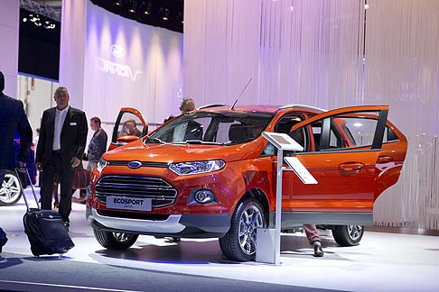 Ford - Per quanto, riguarda la Ford Ecosport, il nuovo SUV compatto, sar anticipato da una edizione limitata di 500 esemplari, di cui 95 riservati allItalia.