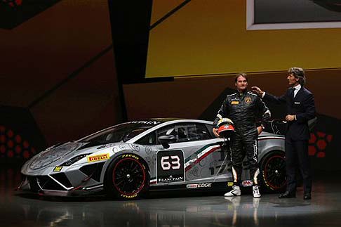 Lamborghini - La nuova Lamborghini Gallardo Squadra Corse attinge il know how della vettura da gara, con la quale condivide lo stesso motore V10, l'alettone posteriore e il cofano motore rimovibile a sgancio rapido