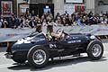 Triumph Moss Monaco auto storica dedicato al Ex campione di F1 Stirling Moss, guidata duo femminile Chicco-Di Donna giro finale di saluto al Gran Premio di Bari 2015