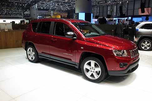 Jeep - jeep compass laterale
