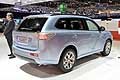 Mitsubishi Outlander PHEV station wagon al Salone di Ginevra 2014