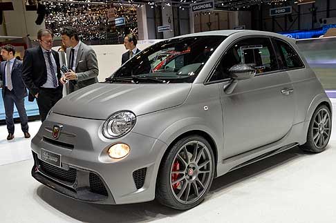 Abarth 695 biposto