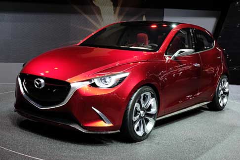 Mazda - Mazda HAZUMI propone nuove soluzioni dedicate alla sicurezza degli occupanti, come il sistema i-ACTIVSENSE.