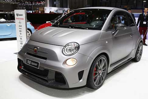 Abarth 695 biposto