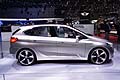 BMW Active Tourer Concept fiancata laterale al Ginevra Motor Show 2013
