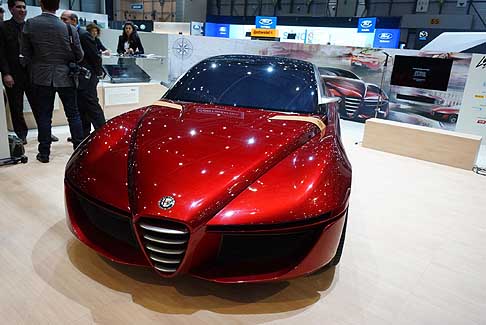 Alfa Romeo - Debutto mondiale per Alfa Gloria Concept al Salone di Ginevra 2013