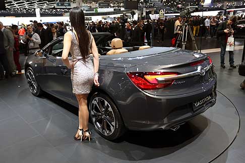 Opel - OPEL Cascada elegante e raffinata cabriolet