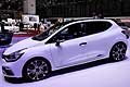 Renault Clio sport profilo laterale al Salone di Ginevra 2015