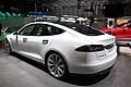 Tesla Model S 85D posteriore al Ginevra Motorshow 2015