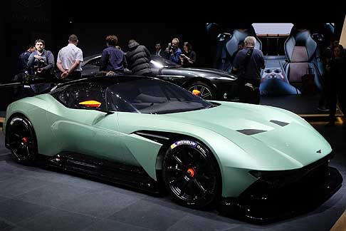 Aston Martin Vulcan Concept