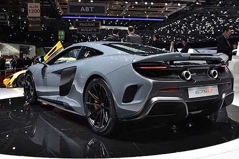 McLaren 675LT
