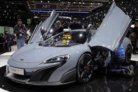 Ginevra-Motorshow McLaren