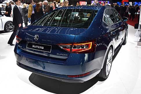 Skoda Superb 2015