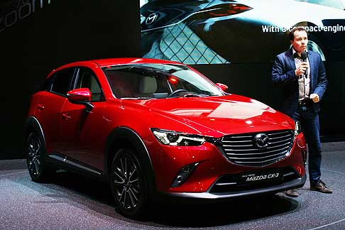 Mazda - Presentato recentemente al Salone di Ginevra, Mazda CX-3 si prepara al lancio commerciale, fissando nuovi standard per la sua categoria, cio quella dei crossover del segmento B. 