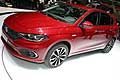 Nuova Fiat Tipo vista laterale con motore 1.6 Multijet II da 120 CV - Euro 6  eposto allInternational Motor Show di Ginevra 2016