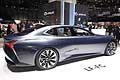 Affianca la coupè LC 500h la Concept Car LF-FC (Lexus Future – Flagship Car Fuel Cell)