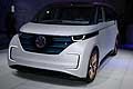 Volkswagen Budd-e Concept anteriore vettura al Ginevra Motor Show 2016